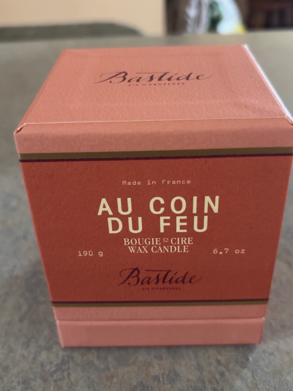 Au Coin Du Feu Scented Wax Candle - Terracotta Pink